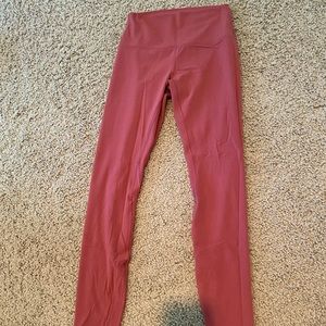 Lululemon Wunder Under 28”
